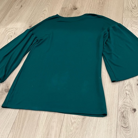 Zara size M dress - Picture 3 of 4